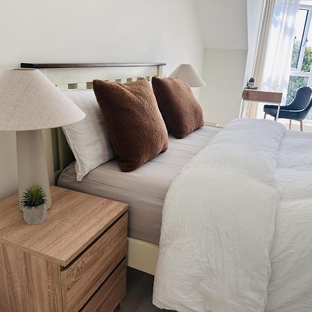 King Room With Ensuite In Dublin Clondalkin Ngoại thất bức ảnh