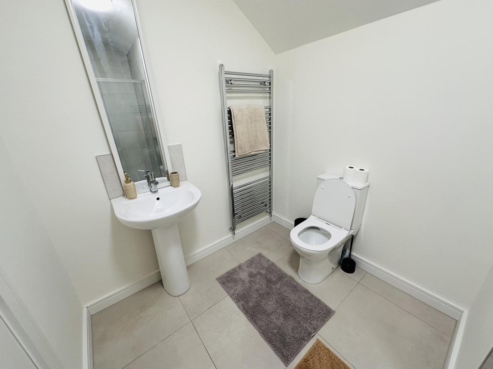 King Room With Ensuite In Dublin Clondalkin Ngoại thất bức ảnh