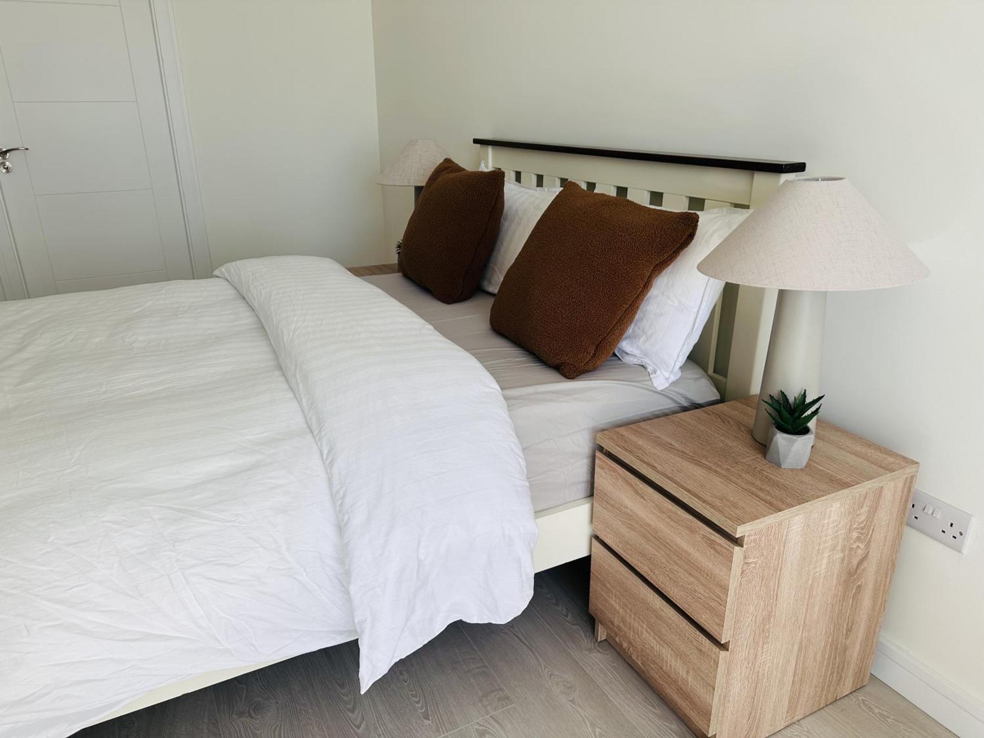 King Room With Ensuite In Dublin Clondalkin Ngoại thất bức ảnh